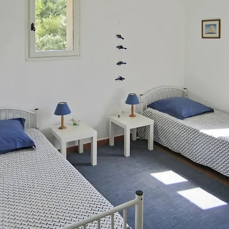 holiday Chemin Du Gourd